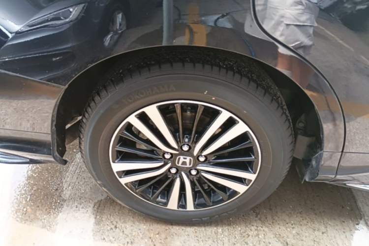 Used Honda Odyssey 2019 2.0L Rui·Zhi Zhen Edition Right Rear Wheel Hub