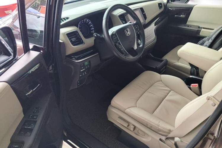 Used Honda Odyssey 2019 2.0L Rui·Zhi Zhen Edition Driver Seat