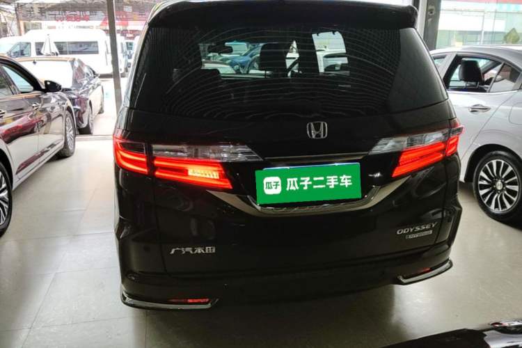 Used Honda Odyssey 2019 2.0L Rui·Zhi Zhen Edition Rear