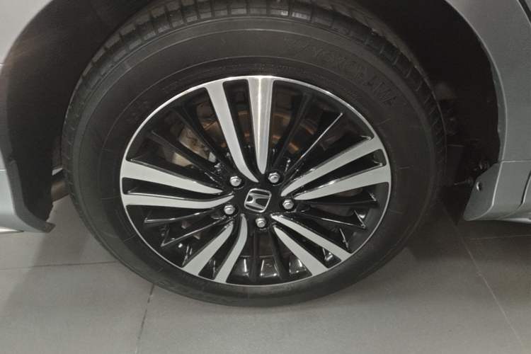 Used Honda Odyssey 2019 2.0L Rui·Zhi Zhen Edition Exterior 5