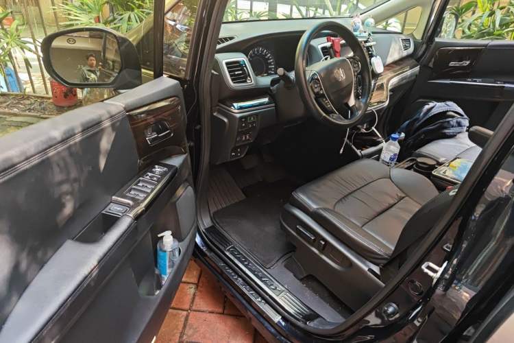 Used Honda Odyssey 2019 2.0L Rui·Smart Edition Interior 3