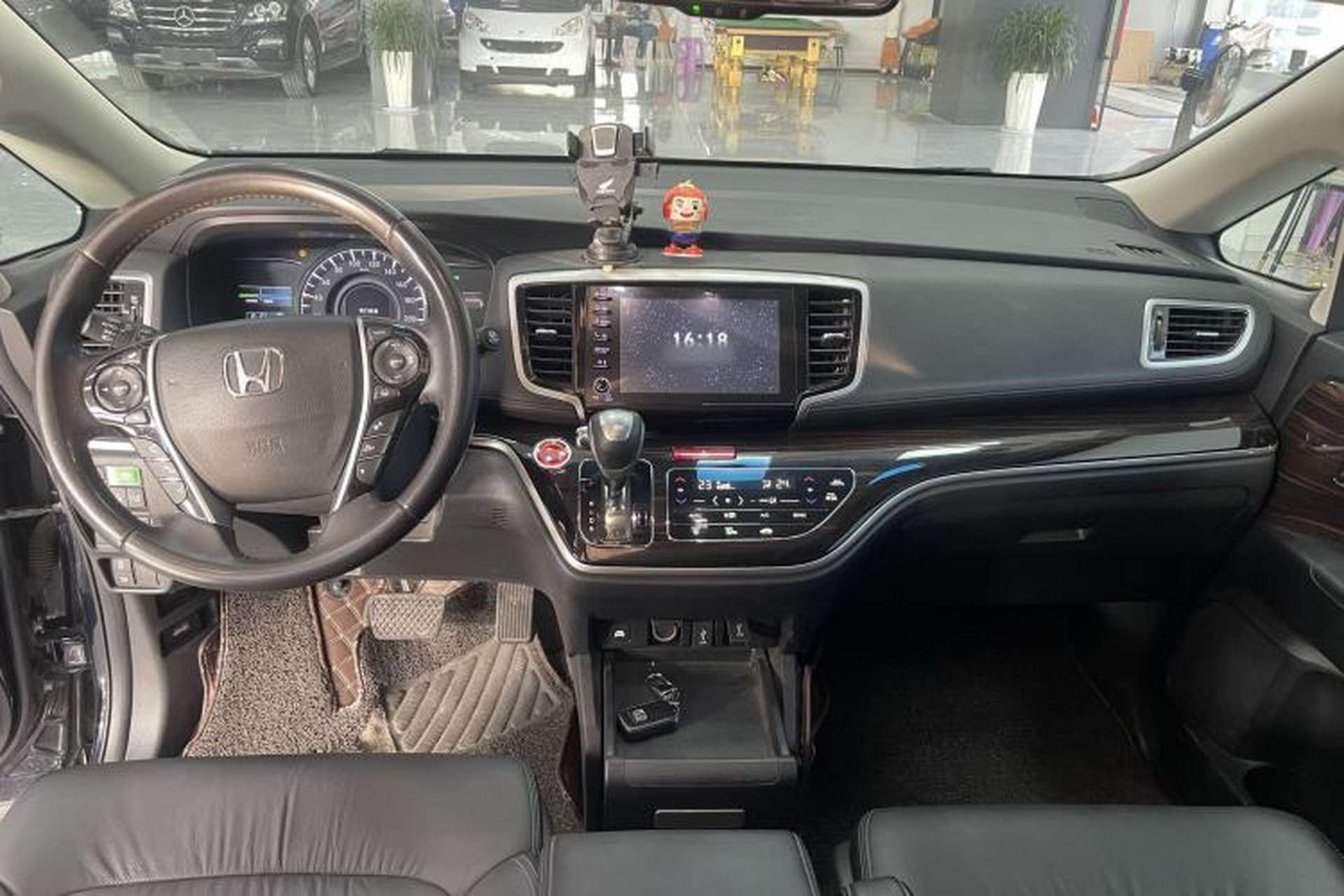 Used Honda Odyssey 2019 2.0L Rui·Zhi Zhen Edition Interior 6