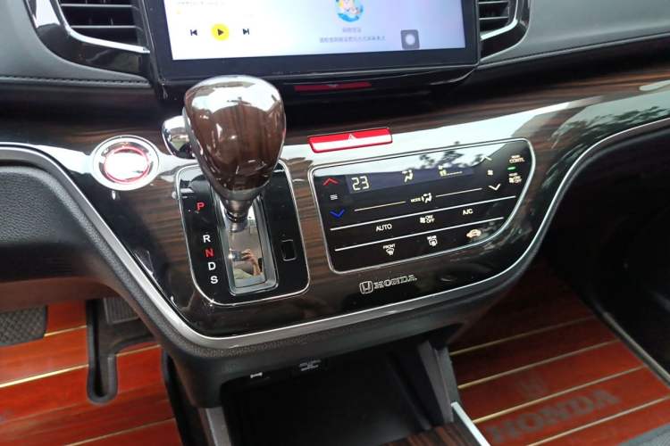 Used Honda Odyssey 2019 2.0L Rui·Comfort Edition Gear Lever