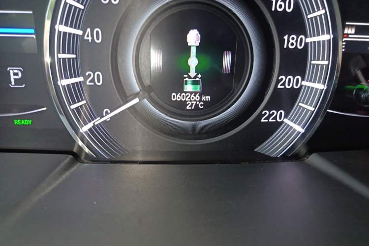 Used Honda Odyssey 2019 2.0L Rui·Comfort Edition Odometer Close Up