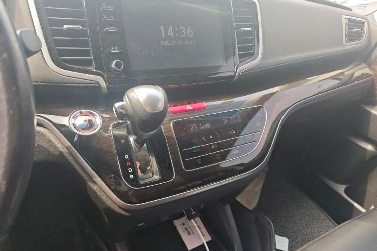 Used Honda Odyssey 2019 2.0L Rui-Zunxiang Edition Audio And AC Panel