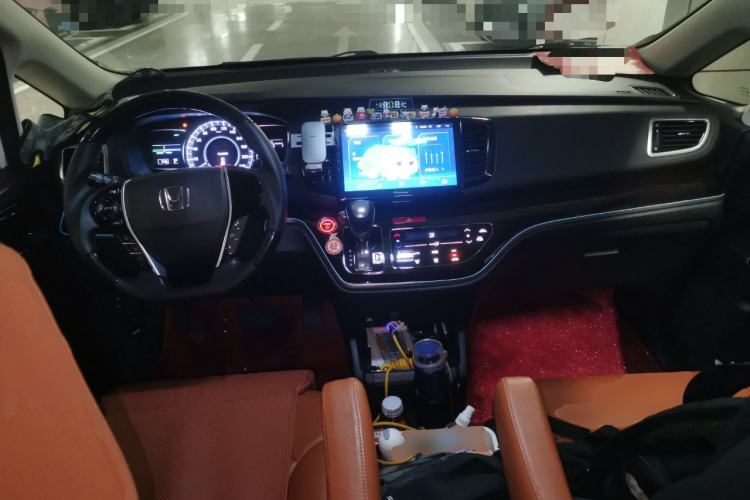 Used Honda Odyssey 2019 2.0L Rui·Comfort Edition Center Console