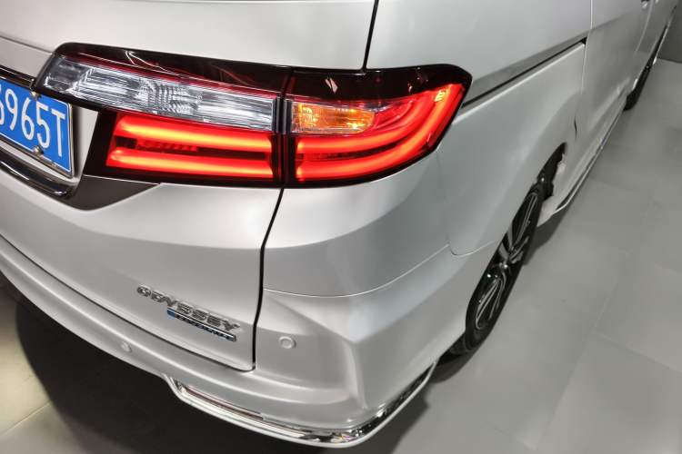 Used Honda Odyssey 2019 2.0L Rui·Smart Edition Exterior 3