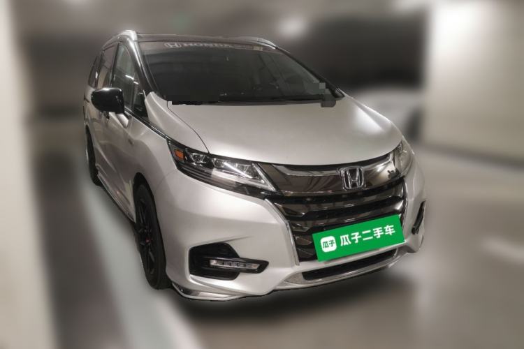 Used Honda Odyssey 2019 2.0L Rui·Comfort Edition Front Right 45 Deg