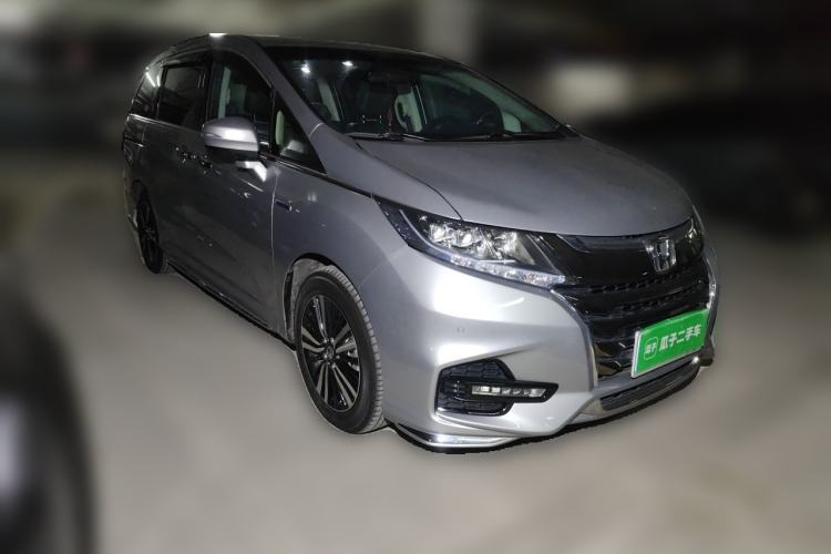 Used Honda Odyssey 2019 2.0L Rui-Zunxiang Edition Front Right 45 Deg