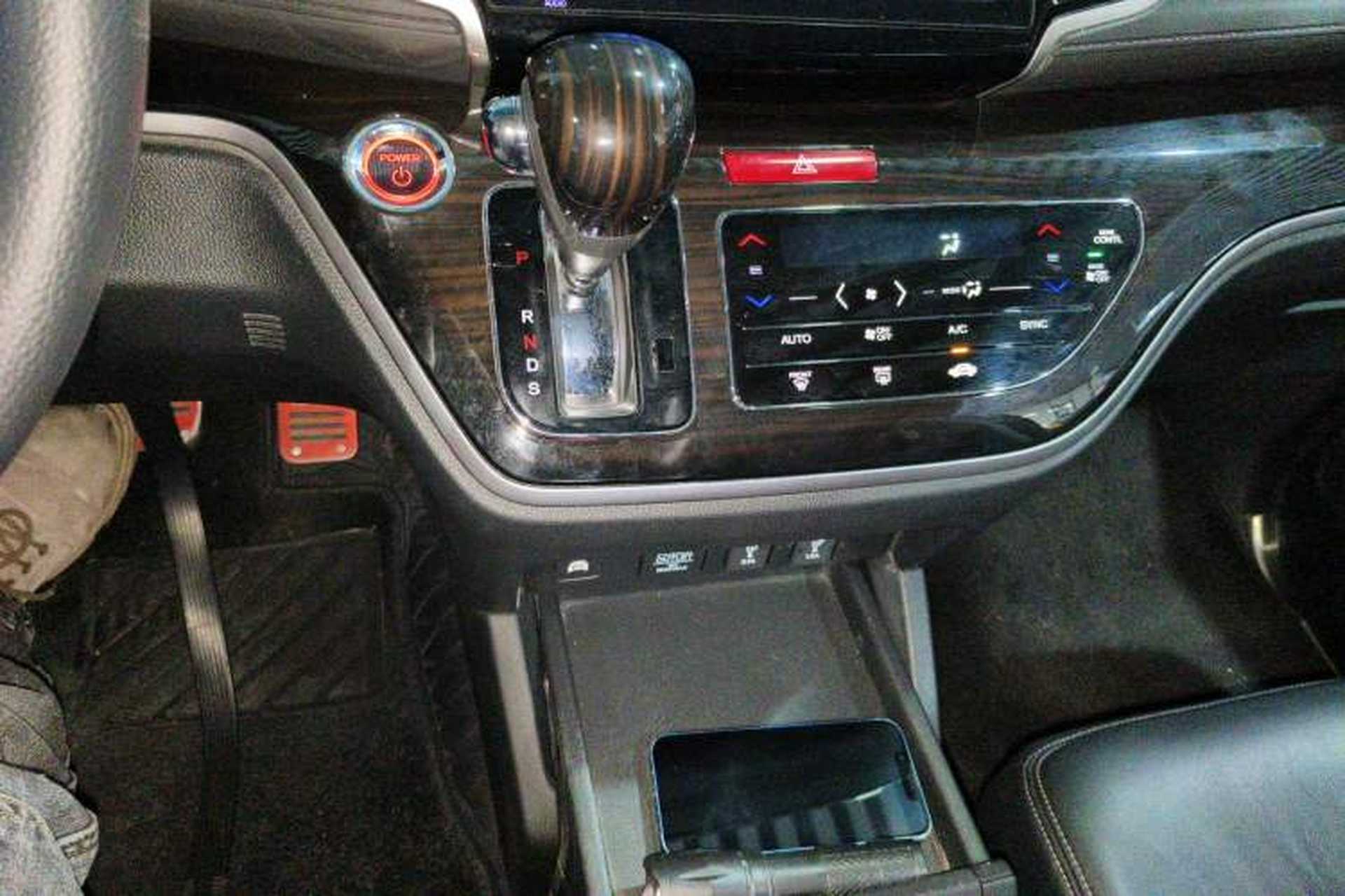 Used Honda Odyssey 2019 2.0L Rui·Smart Edition Gear Lever