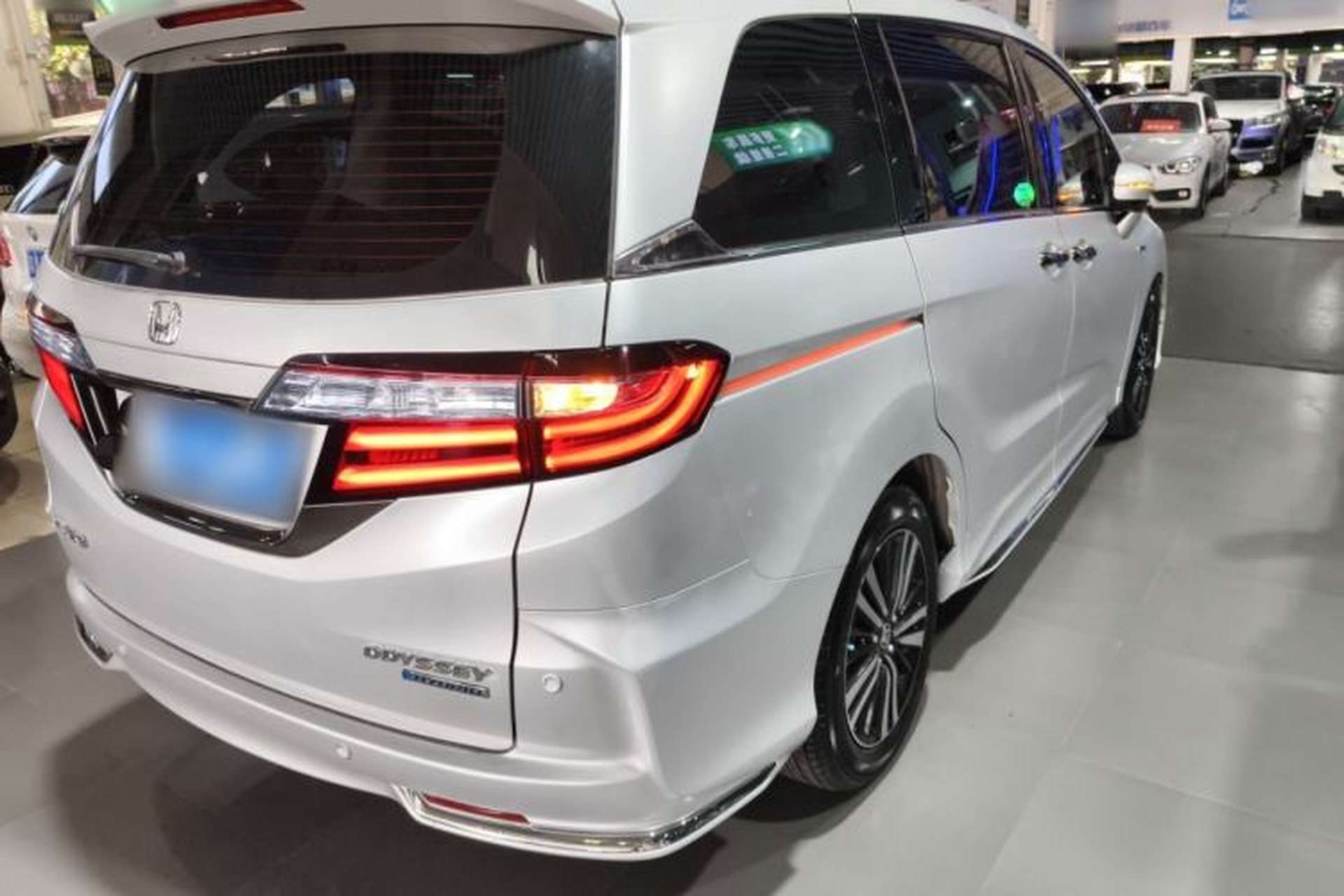 Used Honda Odyssey 2019 2.0L Rui·Smart Edition Rear Right 45 Deg