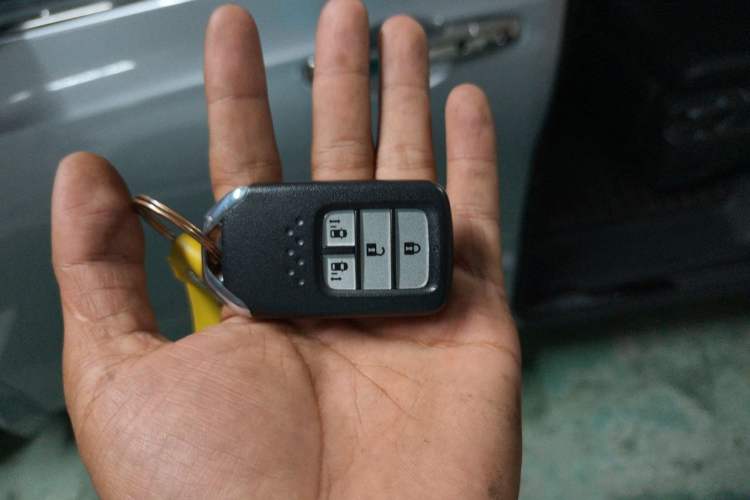 Used Honda Odyssey 2019 2.0L Rui-Zunxiang Edition Vehicle Key
