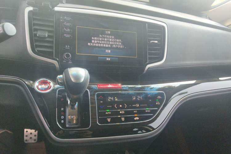 Used Honda Odyssey 2019 2.0L Rui·Smart Edition Audio And AC Panel