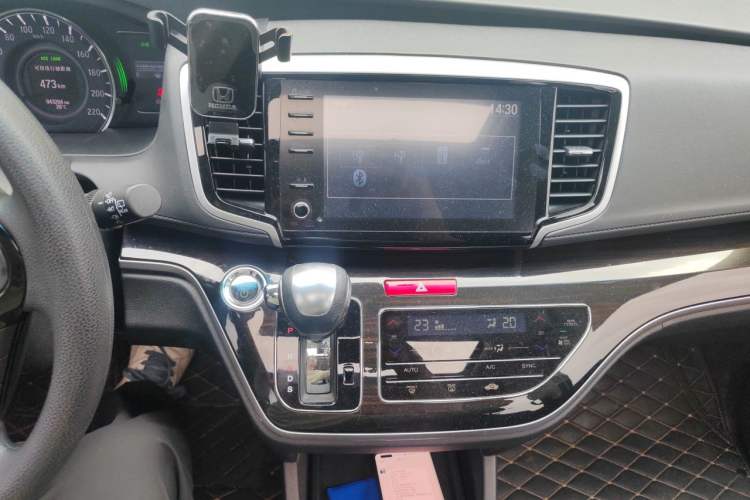 Used Honda Odyssey 2019 2.0L Rui·Smart Edition Audio And AC Panel