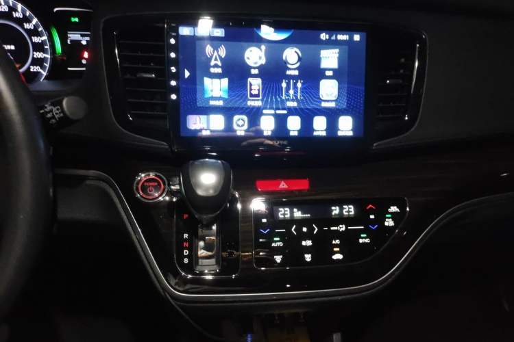 Used Honda Odyssey 2019 2.0L Rui-Zunxiang Edition Audio And AC Panel