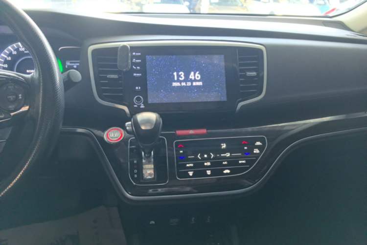 Used Honda Odyssey 2019 2.0L Rui·Smart Edition Audio And AC Panel