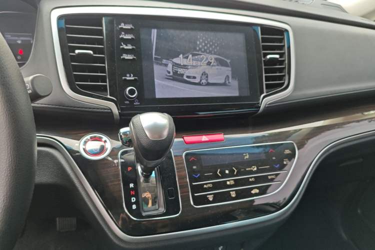 Used Honda Odyssey 2019 2.0L Rui·Smart Edition Audio And AC Panel