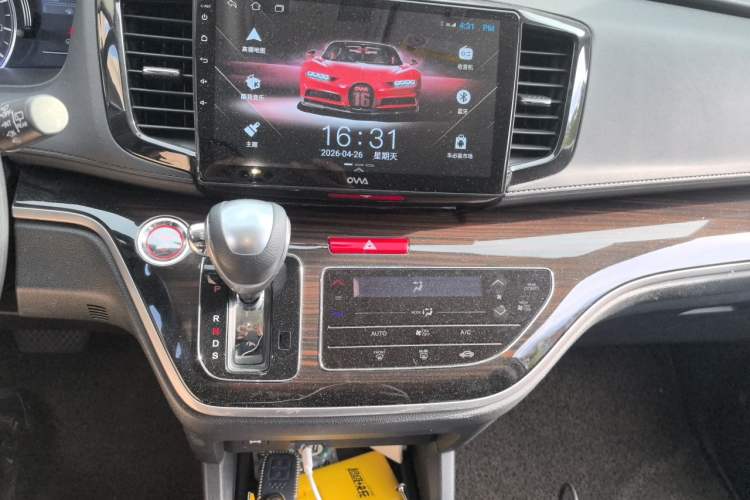 Used Honda Odyssey 2019 2.0L Rui·Comfort Edition Audio And AC Panel