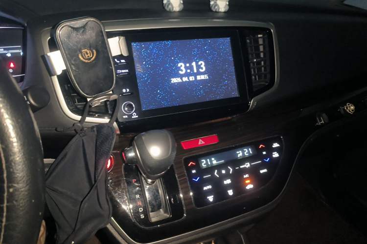 Used Honda Odyssey 2019 2.0L Rui·Smart Edition Audio And AC Panel