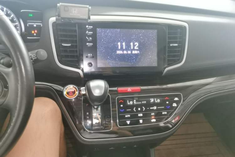 Used Honda Odyssey 2019 2.0L Rui-Zunxiang Edition Audio And AC Panel