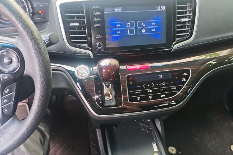 Used Honda Odyssey 2019 2.0L Rui·Smart Edition Audio And AC Panel