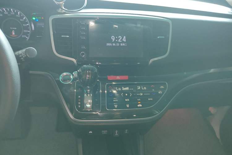 Used Honda Odyssey 2019 2.0L Rui·Smart Edition Audio And AC Panel