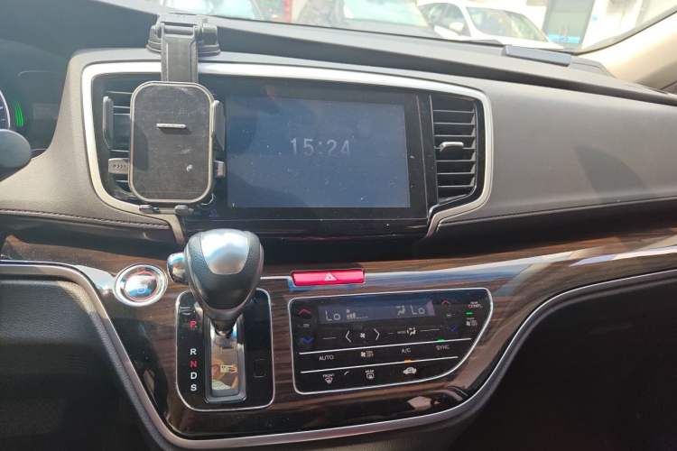 Used Honda Odyssey 2019 2.0L Rui·Smart Edition Audio And AC Panel