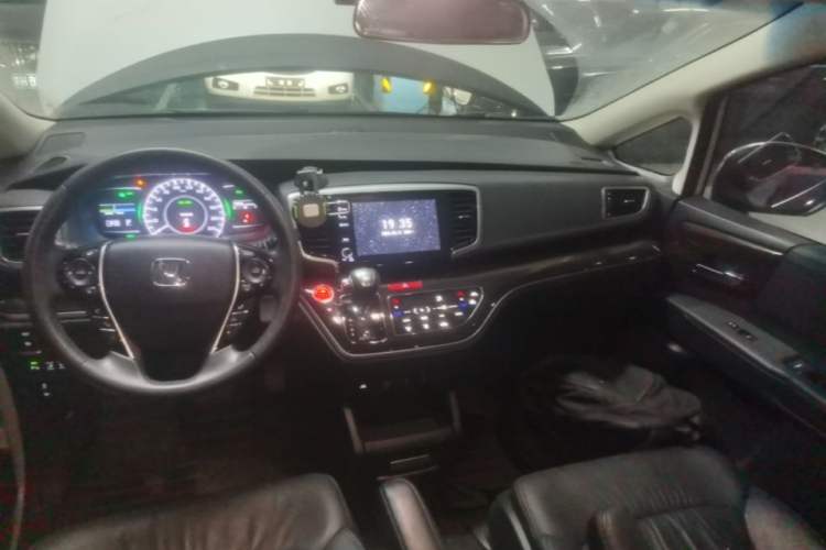 Used Honda Odyssey 2019 2.0L Rui-Zunxiang Edition Audio And AC Panel