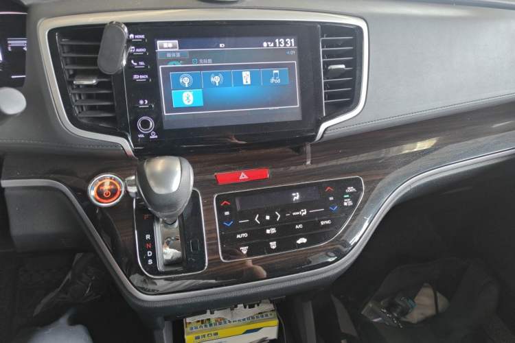 Used Honda Odyssey 2019 2.0L Rui·Smart Edition Audio And AC Panel