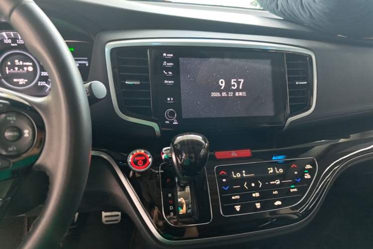Used Honda Odyssey 2019 2.0L Rui-Zunxiang Edition Audio And AC Panel