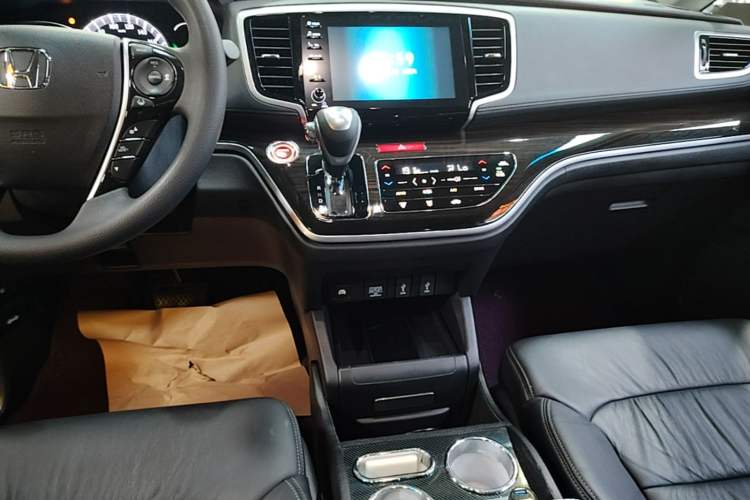 Used Honda Odyssey 2019 2.0L Rui·Smart Edition Audio And AC Panel