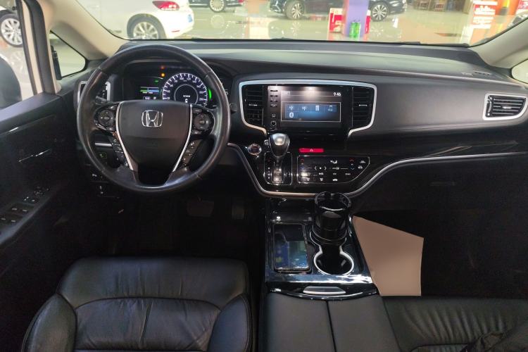 Used Honda Odyssey 2019 2.0L Rui-Zunxiang Edition Center Console