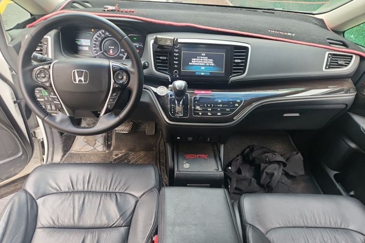 Used Honda Odyssey 2019 2.0L Rui·Zhi Zhen Edition Center Console