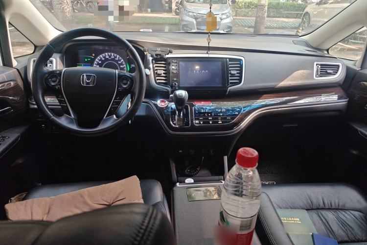 Used Honda Odyssey 2019 2.0L Rui-Zunxiang Edition Center Console