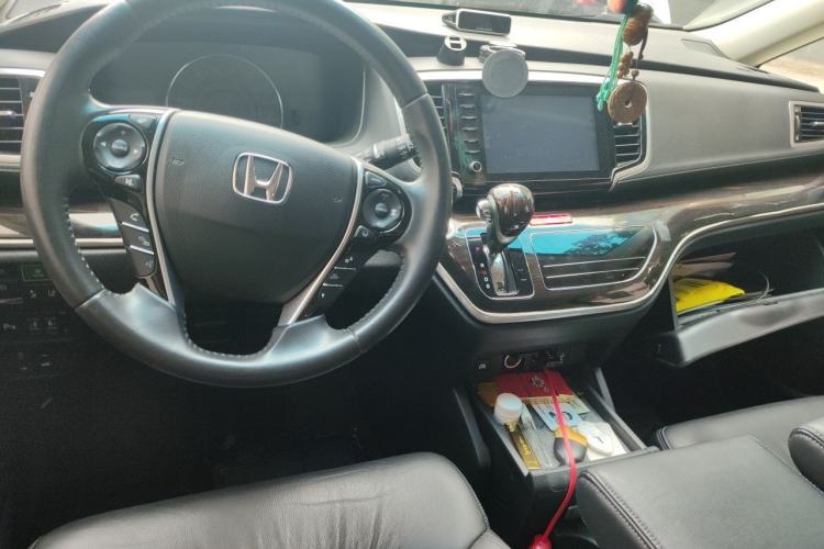 Used Honda Odyssey 2019 2.0L Rui·Zhi Zhen Edition Center Console
