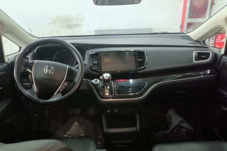 Used Honda Odyssey 2019 2.0L Rui·Comfort Edition Center Console