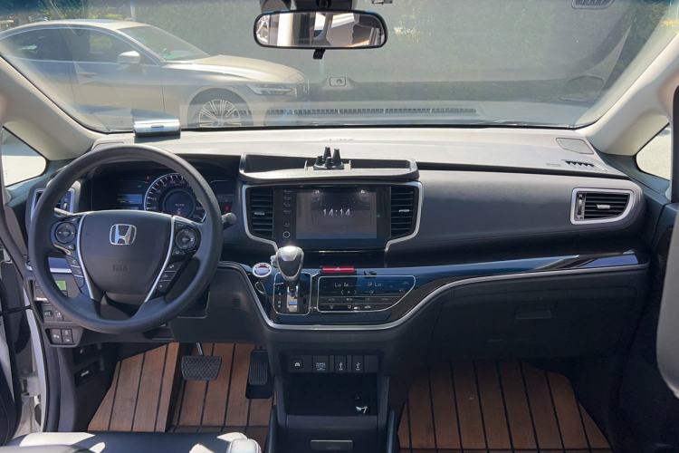 Used Honda Odyssey 2019 2.0L Rui·Smart Edition Center Console