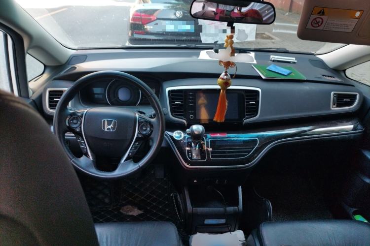 Used Honda Odyssey 2019 2.0L Rui-Zunxiang Edition Center Console