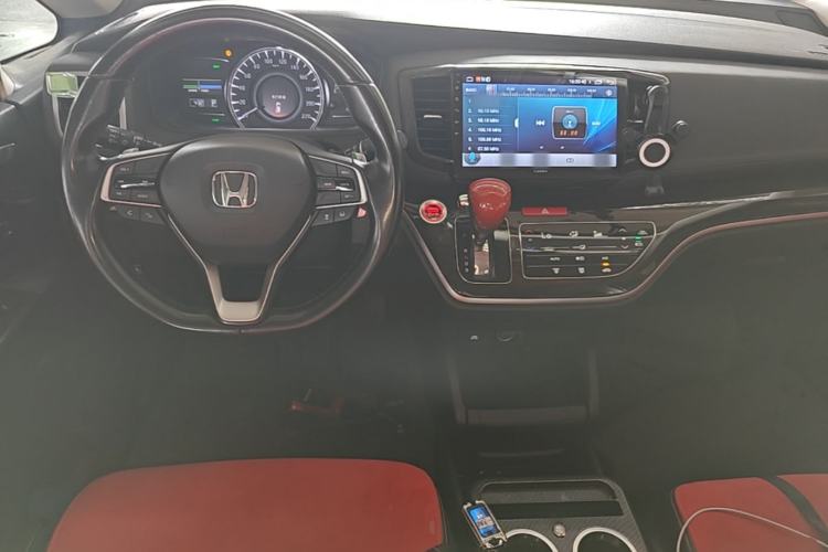 Used Honda Odyssey 2019 2.0L Rui·Comfort Edition Center Console