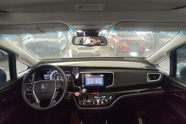 Used Honda Odyssey 2019 2.0L Rui·Supreme Edition Center Console
