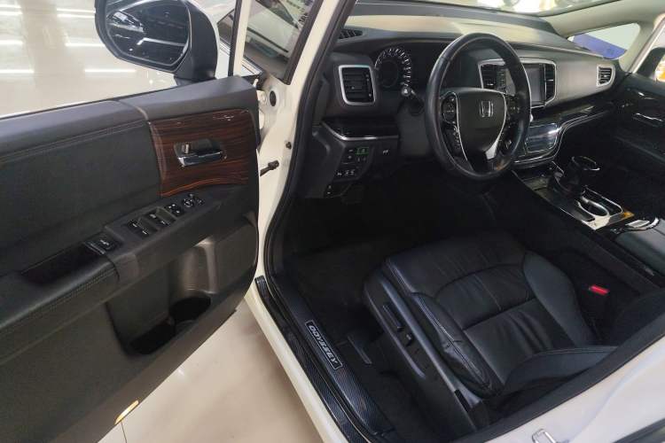 Used Honda Odyssey 2019 2.0L Rui-Zunxiang Edition Driver Seat