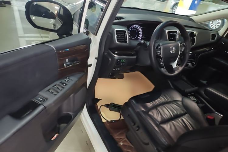 Used Honda Odyssey 2019 2.0L Rui-Zunxiang Edition Driver Seat