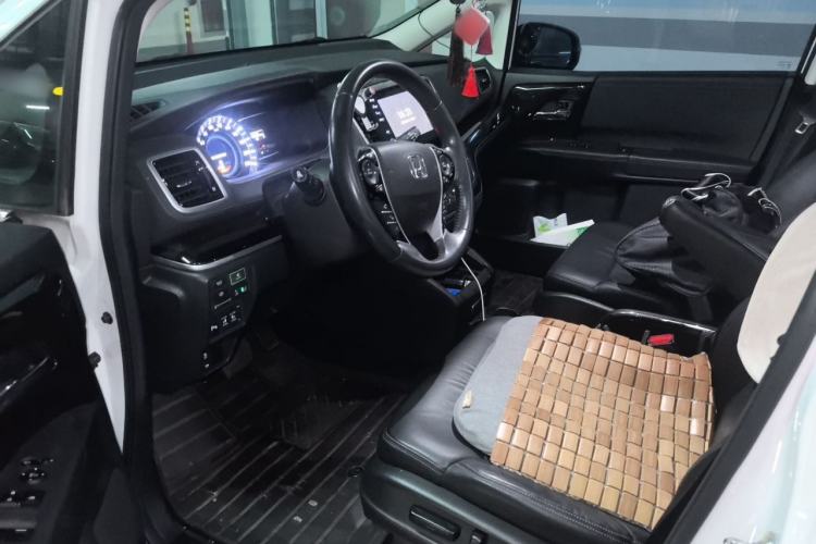 Used Honda Odyssey 2019 2.0L Rui-Zunxiang Edition Driver Seat
