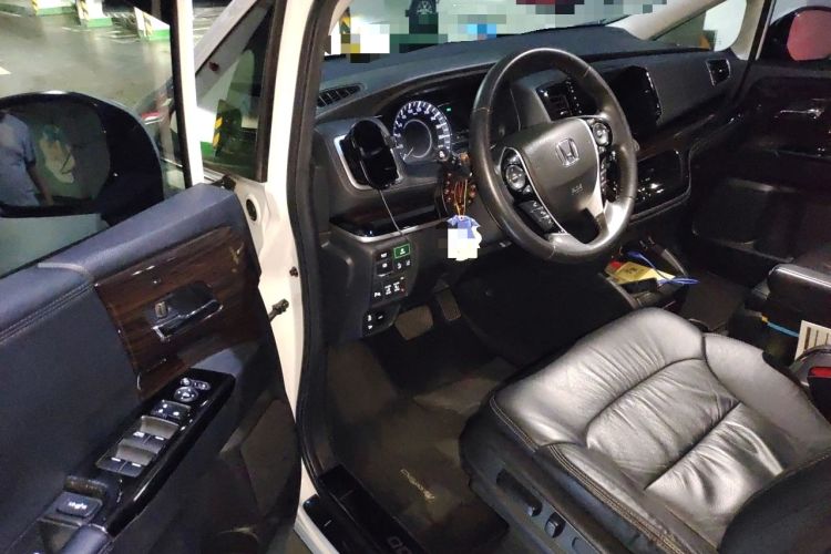 Used Honda Odyssey 2019 2.0L Rui-Zunxiang Edition Driver Seat
