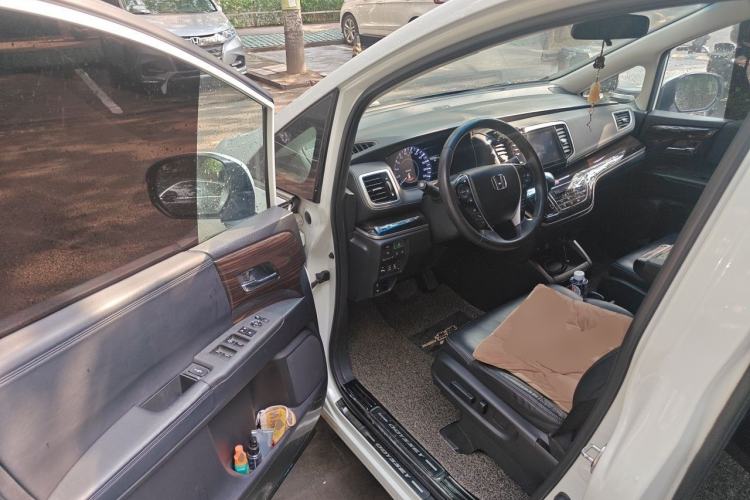 Used Honda Odyssey 2019 2.0L Rui-Zunxiang Edition Driver Seat