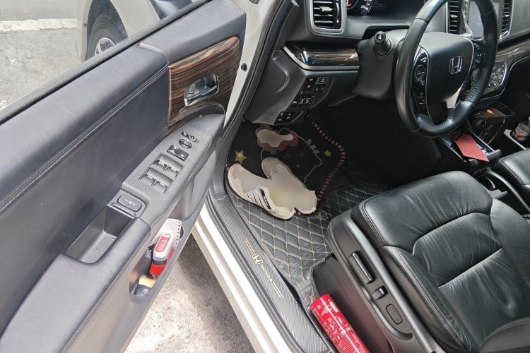 Used Honda Odyssey 2019 2.0L Rui-Zunxiang Edition Driver Seat