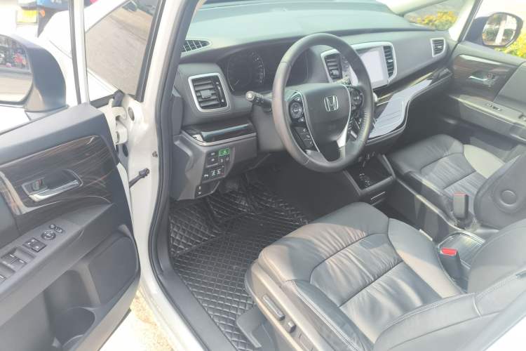 Used Honda Odyssey 2019 2.0L Rui·Zhi Zhen Welfare Edition Driver Seat