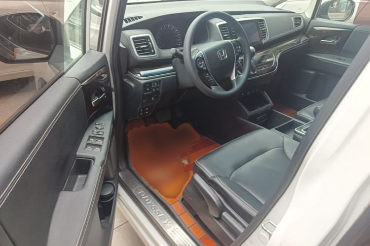 Used Honda Odyssey 2019 2.0L Rui-Changxiang Edition Driver Seat