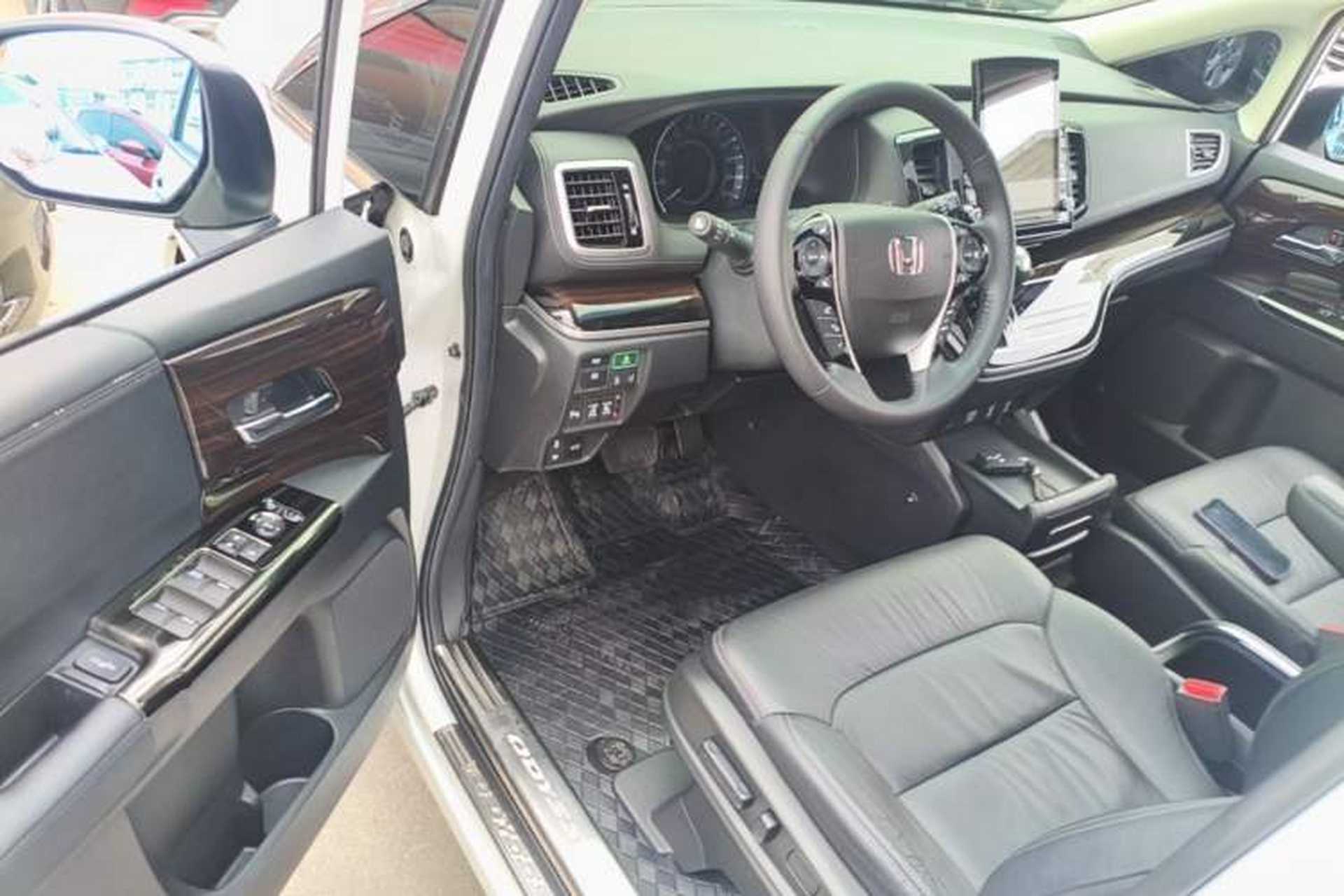 Used Honda Odyssey 2019 2.0L Rui-Zunxiang Edition Driver Seat