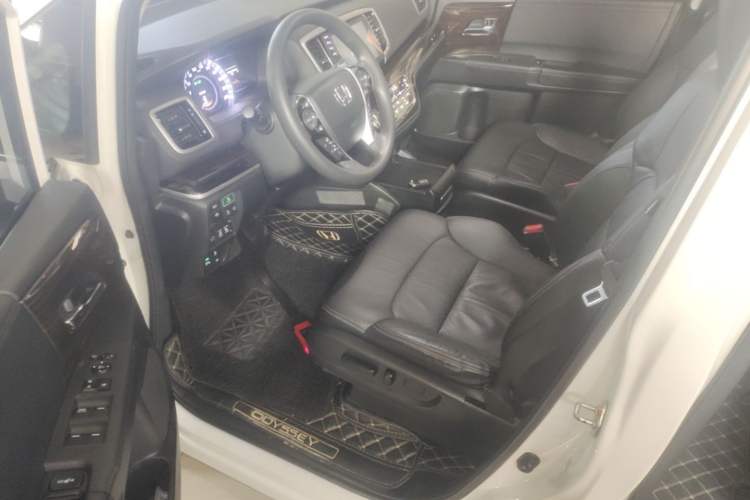 Used Honda Odyssey 2019 2.0L Rui·Smart Edition Driver Seat